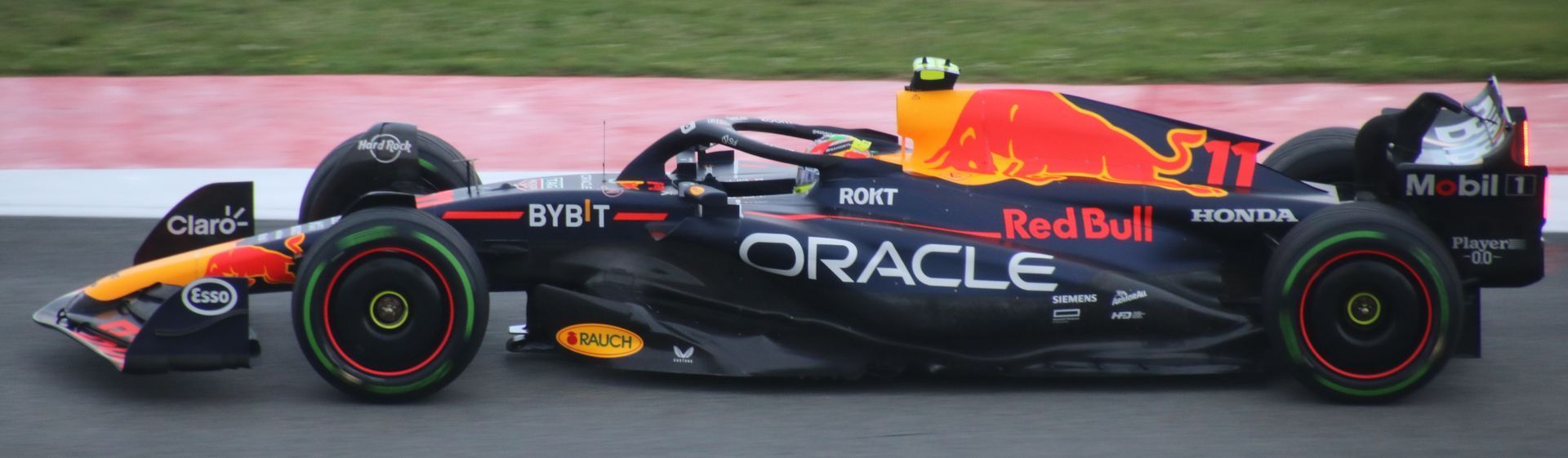 Pérez Red Bull RB19 RBPT