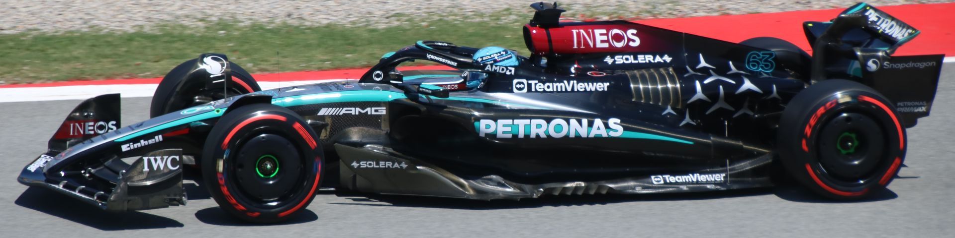 Russell. Mercedes W15