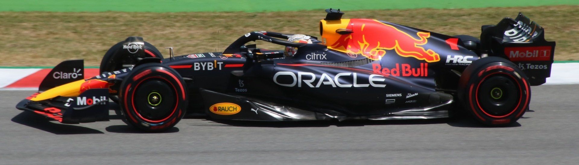 Verstappen Red Bull RB18 Red Bull