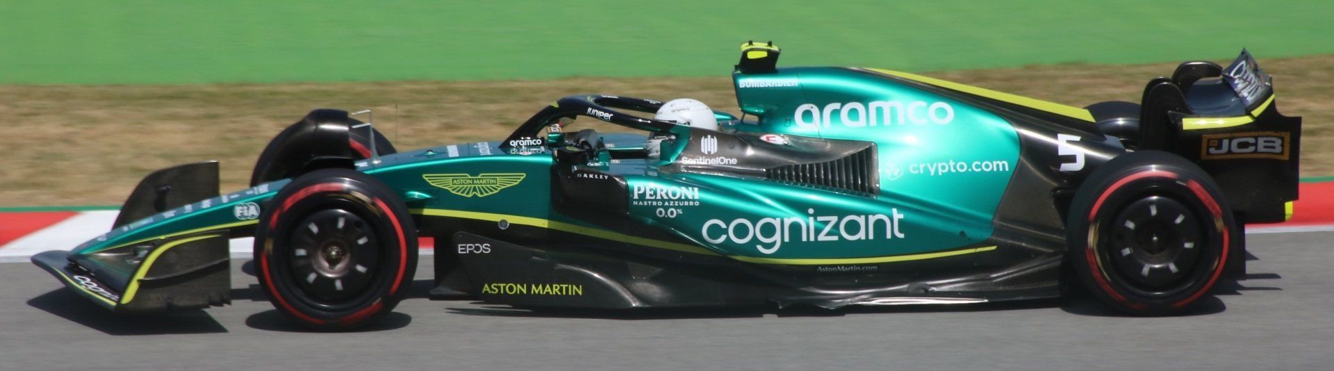 Vettel Aston Martin AMR22 Mercedes