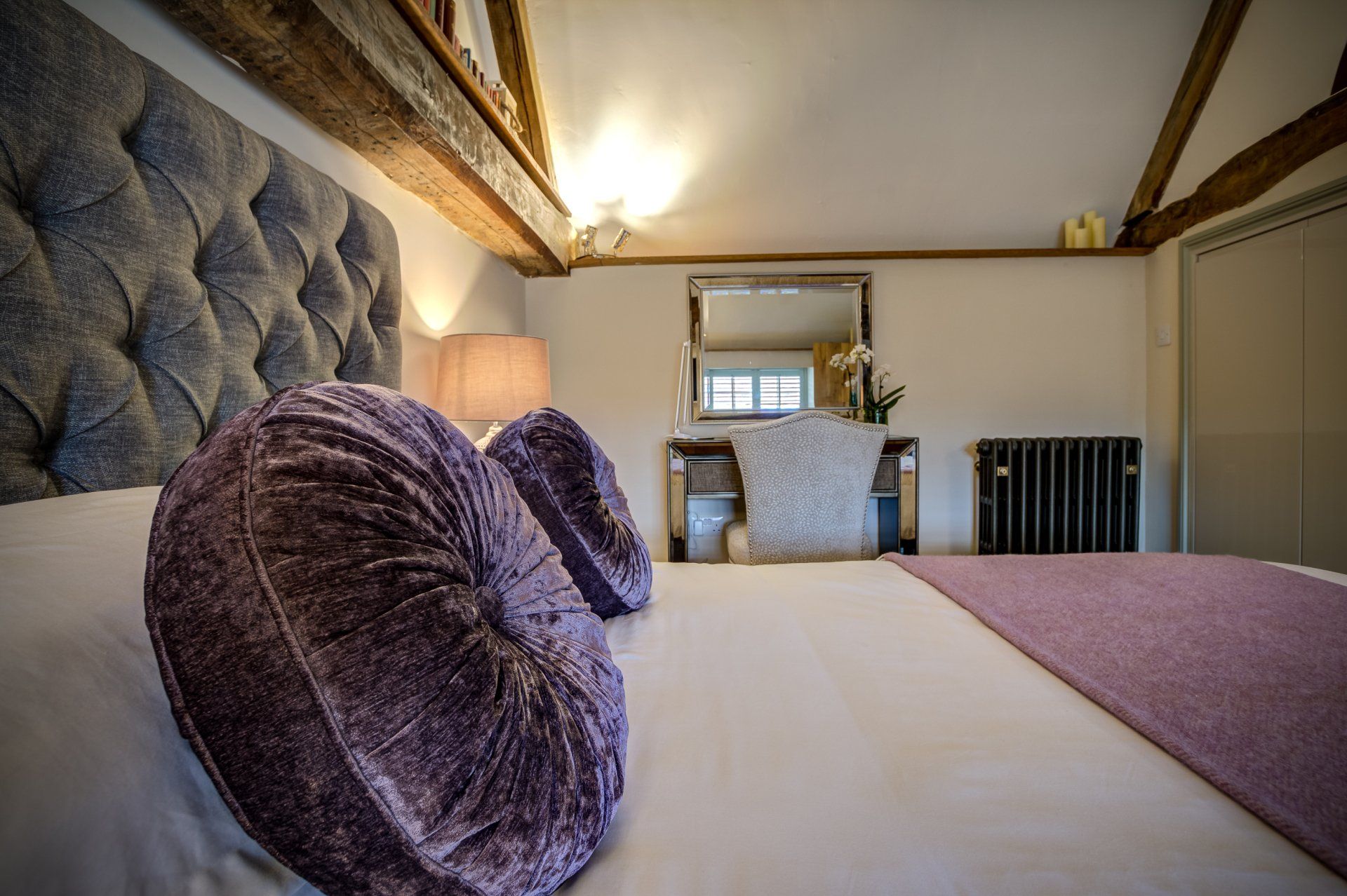 Love Letters, Bridge Alley Cottages, Fairford Holiday Let