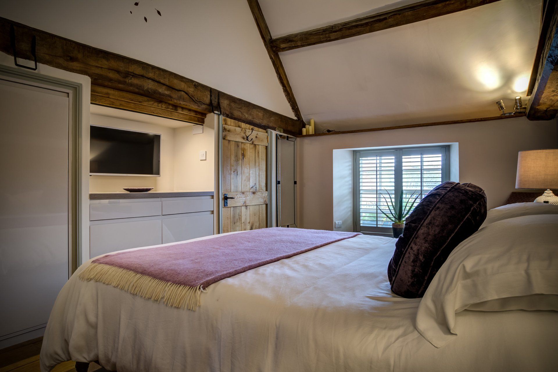 Love Letters, Bridge Alley Cottages, Fairford Holiday Let