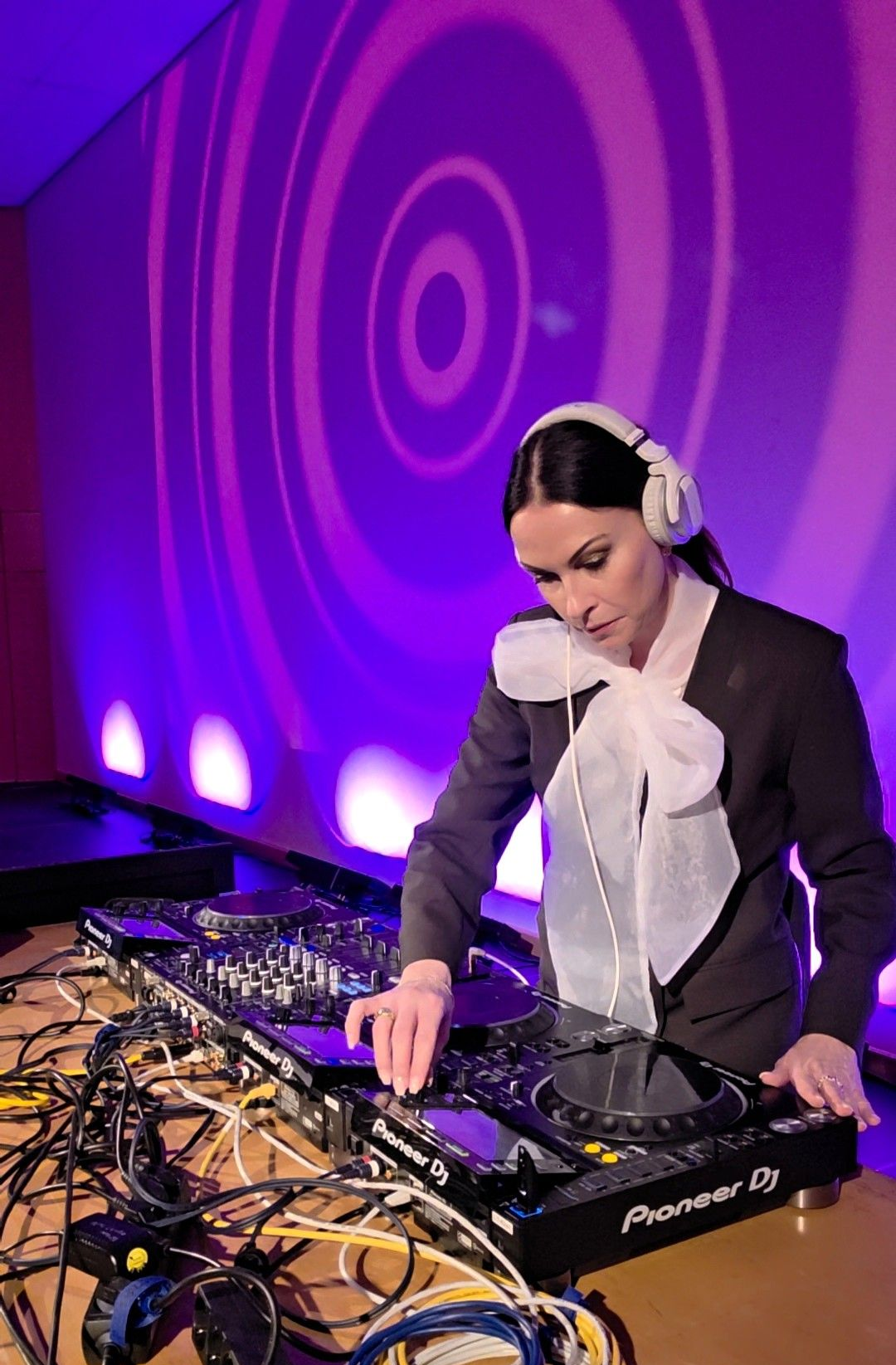 djane alegra cole eröffnung wiesbaden daniel thiel