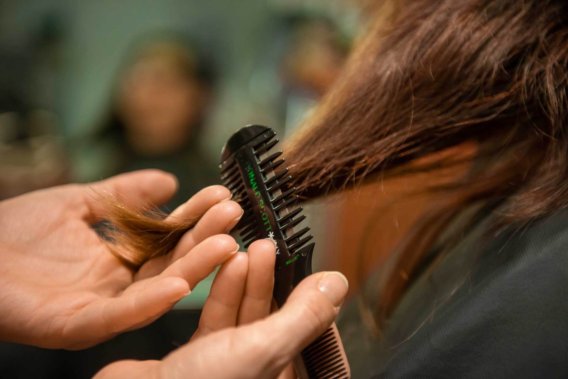 Friseur Schnittprofis Cosmohead Leipzig