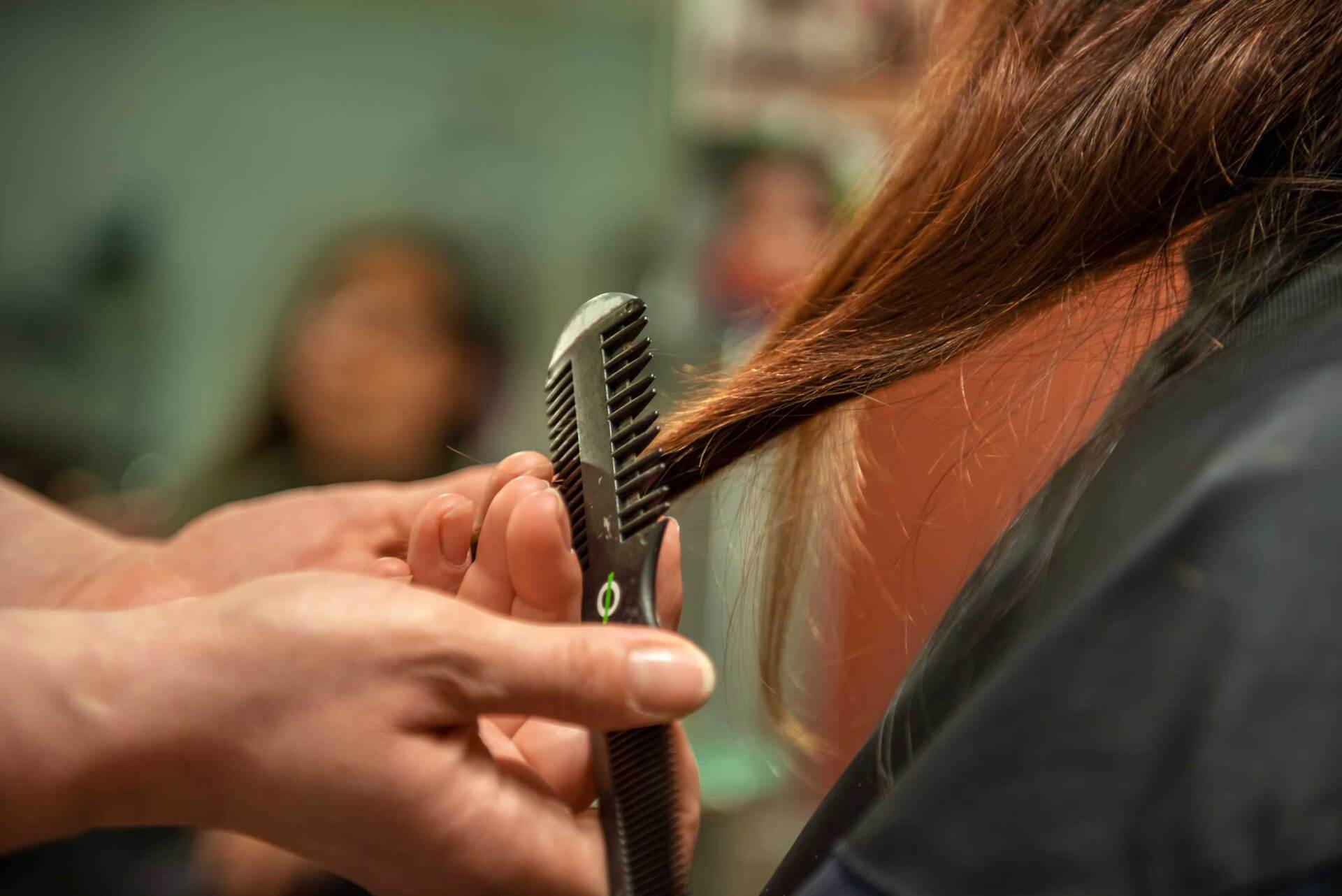 Damenfrisur Schnitttechnik Cosmohead Leipzig