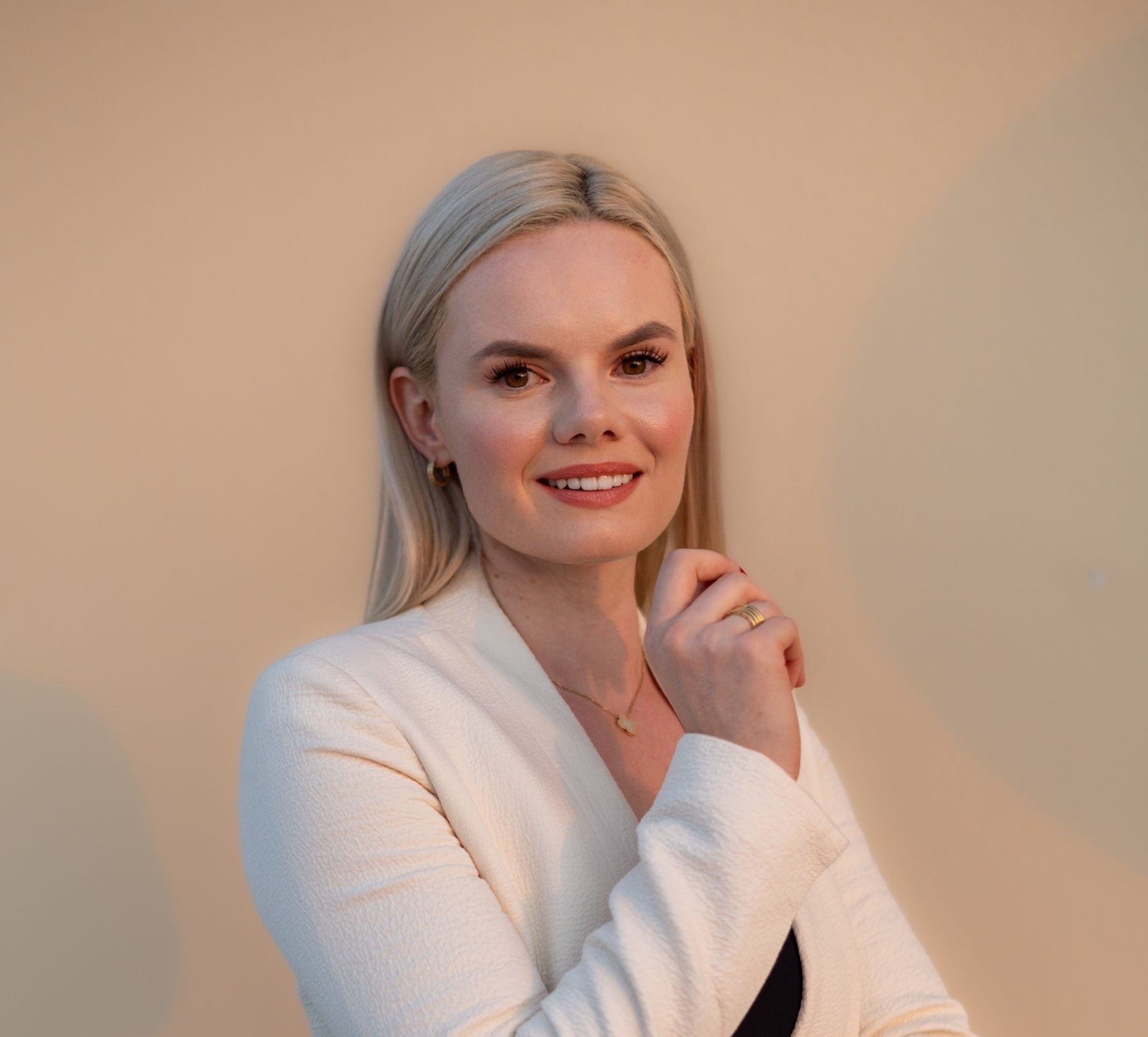 Dr. Christin Riedel