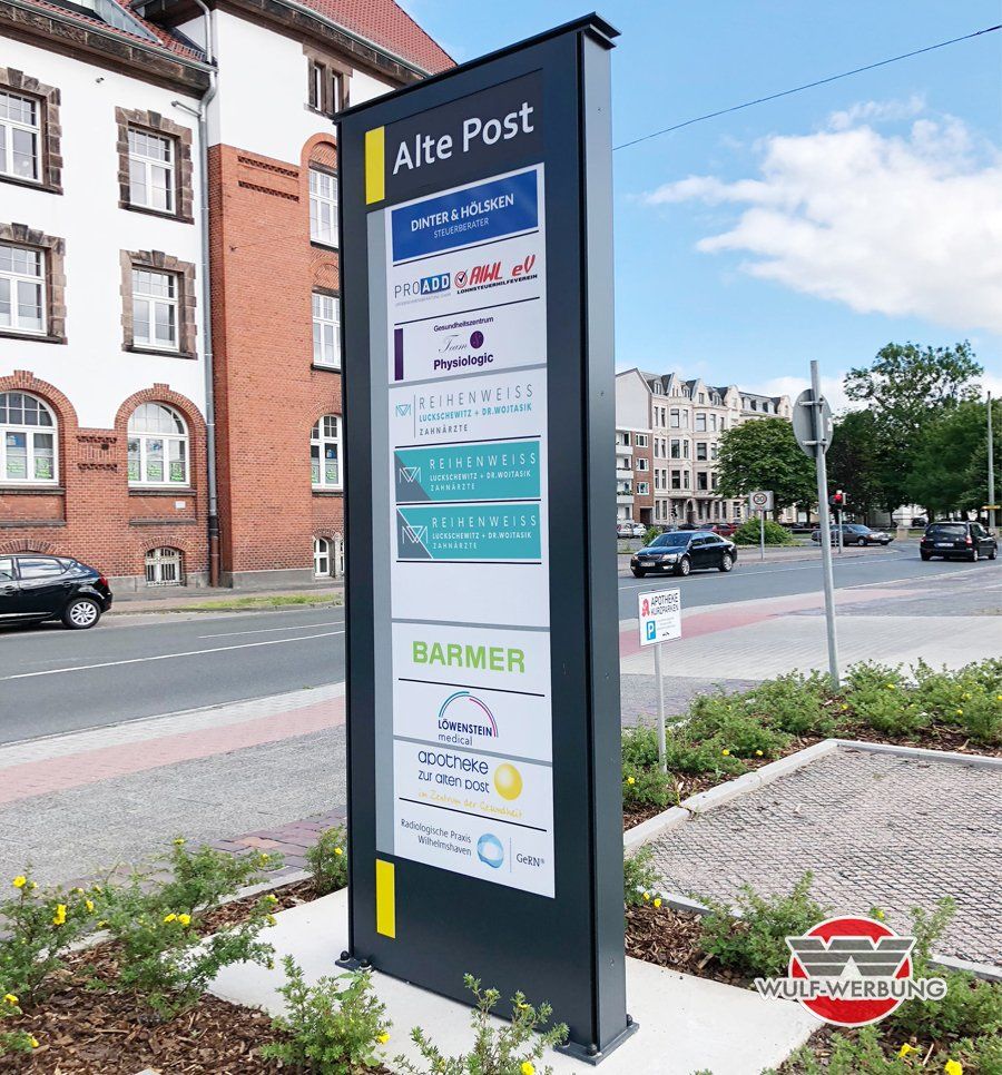 Konzeptionen, 3D Grafik, Geschäftspapiere, Visualisierungen Außen-/ Innenkommunikation, Ausstecker, Bannerliftsysteme, Bauschilder, 3D Buchstaben, Digitalprint, Displays, Folienaufkleber, Folientexte, Fahrzeugbeschriftungen, Fensterkaschierungen, LED Buchstaben, Lichtwerbung, Neonanlagen, Neonbuchstaben, Orientierungssysteme, Pylone, Praxisschilder, Printmedien, Transparente, Schilder, Standschilder, Zeit & Informationssysteme, Sonnenschutzfolien, Wandbilder, Wandverkleidungen