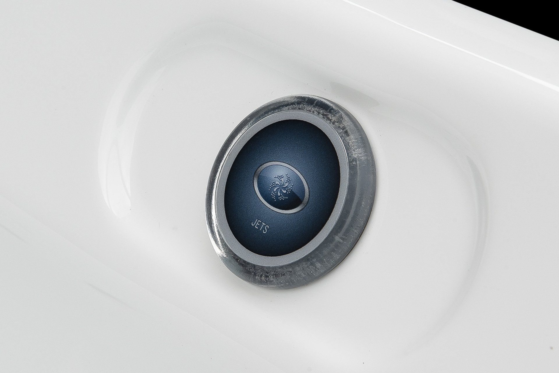 Waterwave Spas - Design Whirlpool Richmond