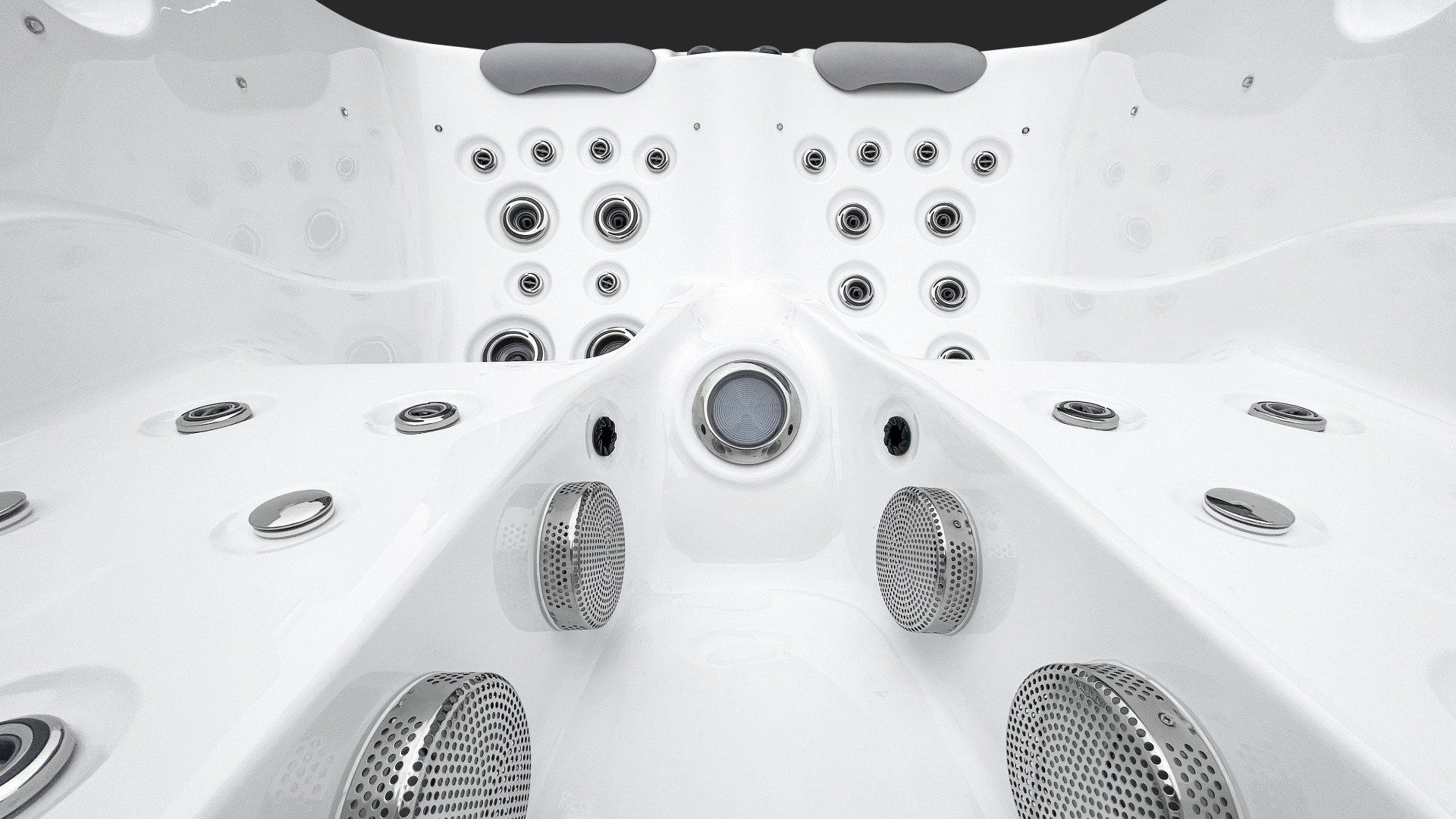 Waterwave Spas - Design Whirlpool Richmond