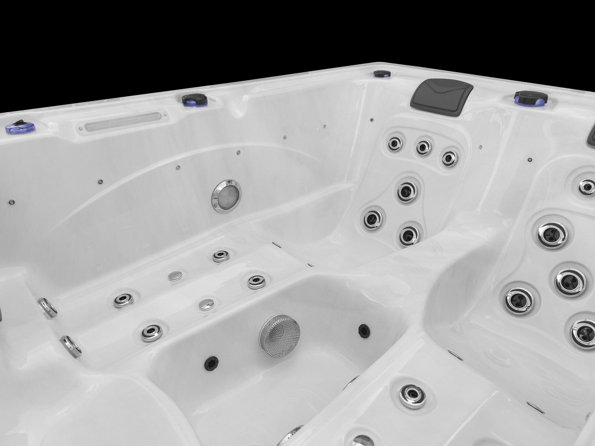 Waterwave Spas - Chrom Whirlpool Seattle