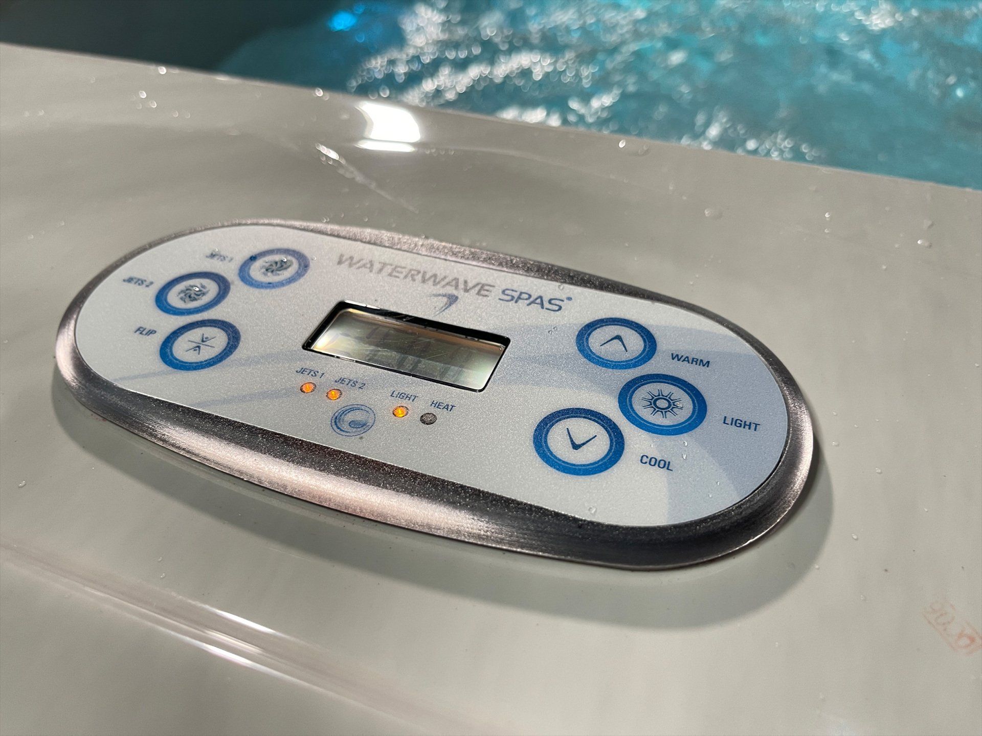 Waterwave Spas - Chrom Whirlpool Austin