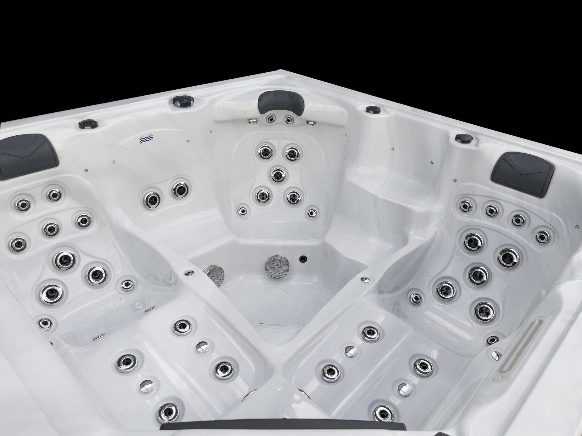 Waterwave Spas - Chrom Whirlpool Phoenix