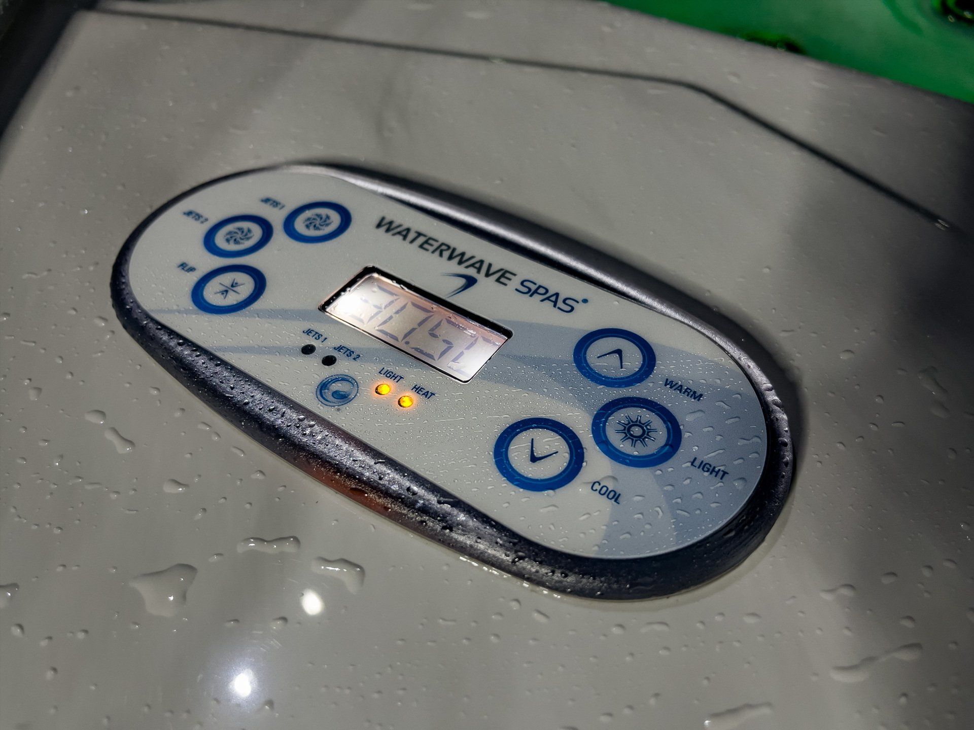 Waterwave Spas - Gold Whirlpool Buffalo