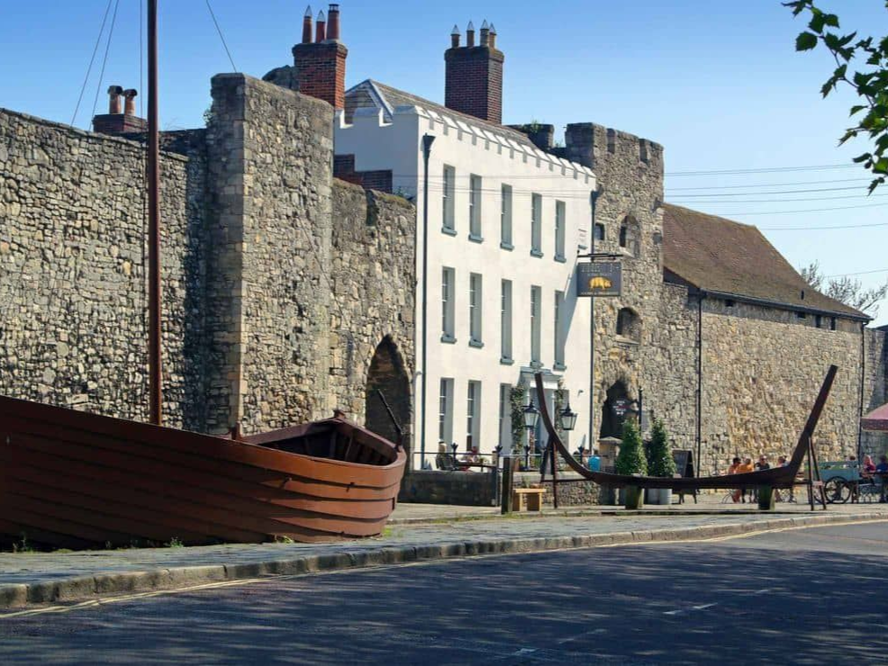 Southamptons Plumbers working in Millbrook