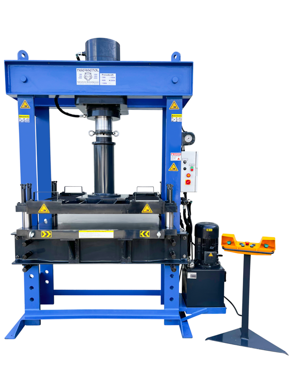 Sonderanfertigung einer WH200S mit Bedienerpult – Tigermetal