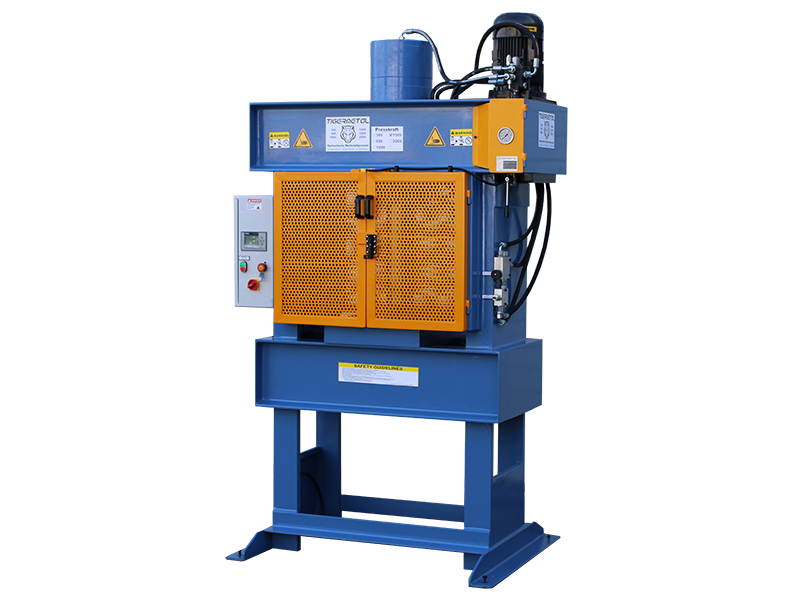 Sonderanfertigung einer WH-S mit Schutzgitter – Tigermetal