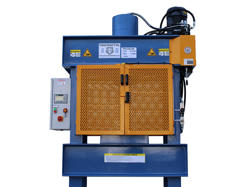 Sonderanfertigung einer WH-S mit Schutzgitter – Tigermetal