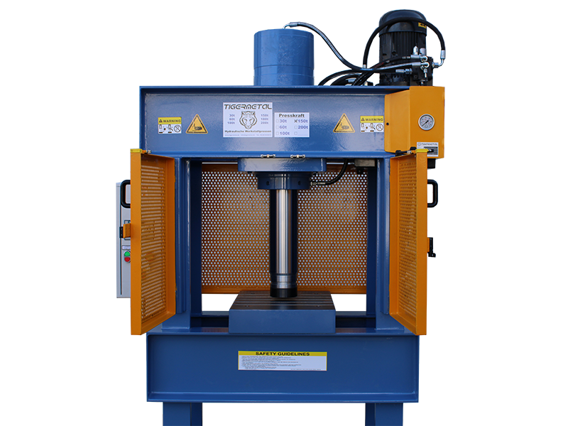 Sonderanfertigung einer WH-S mit Schutzgitter – Tigermetal