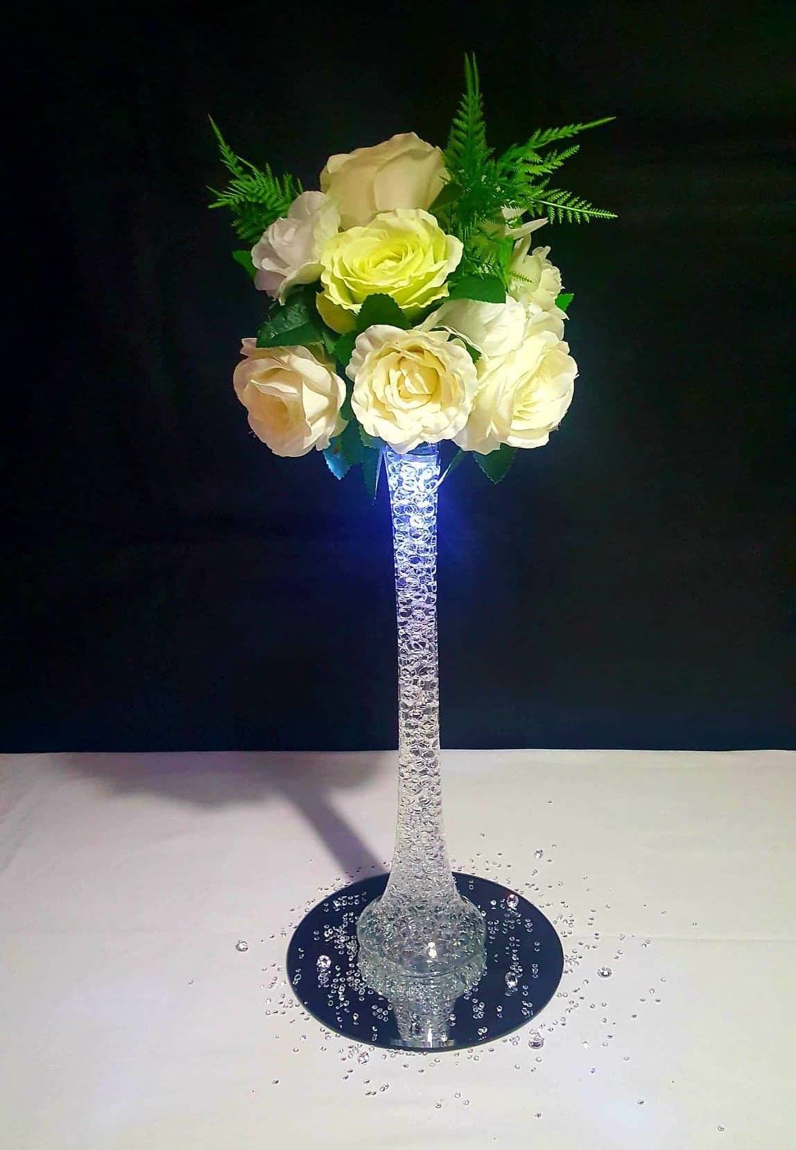 Lily vase centrepiece with flowers