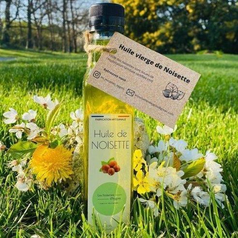 huile vinaigre à l'ail des ours