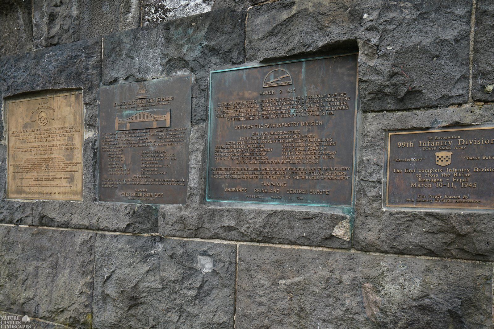 Erinnerungstafeln in Remagen