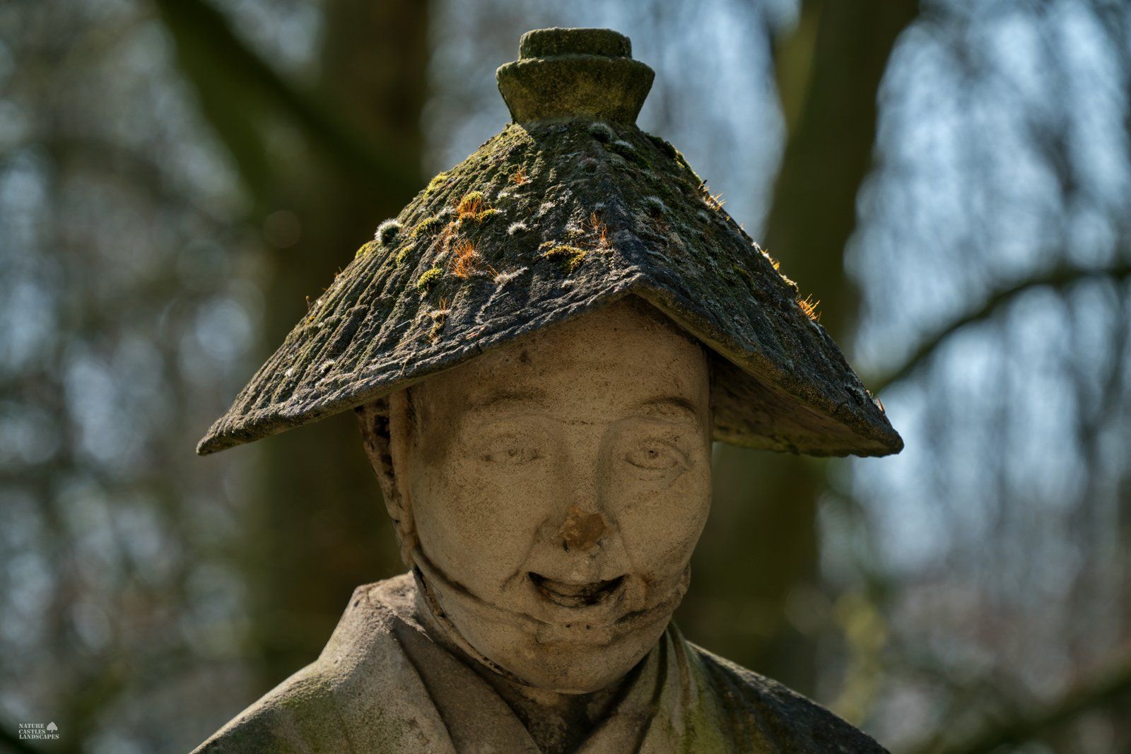 Sculpture at the chinese fountain picture greengrocer