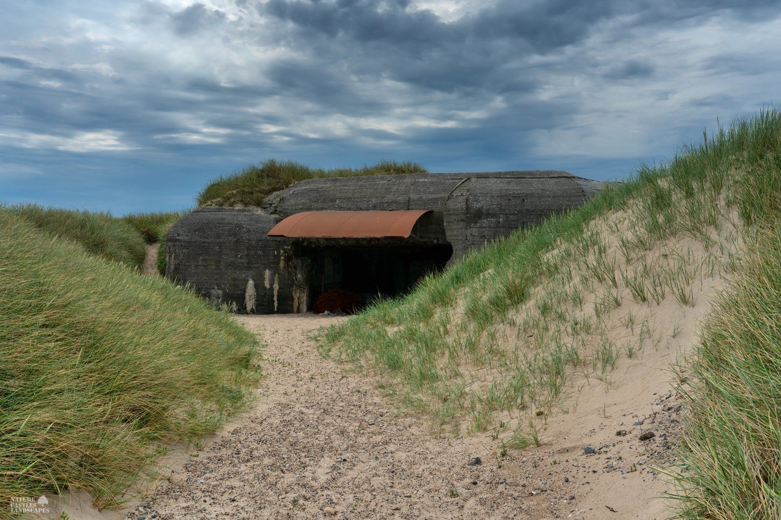 Picture of abandoned bunker with an exhibition