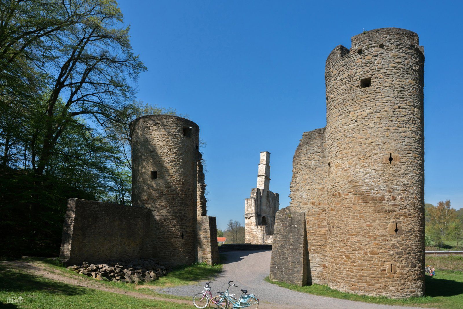 castle ruin hardenstein picture of a castle ruin hardenstein