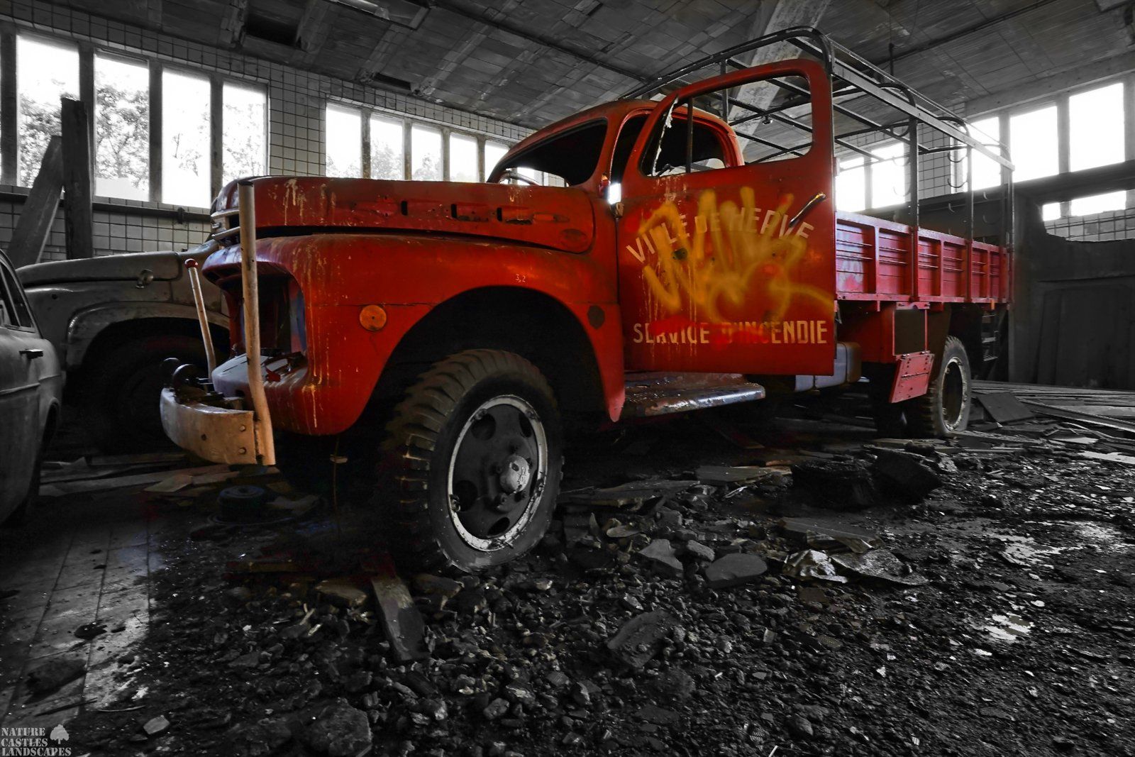 lost place color key truck