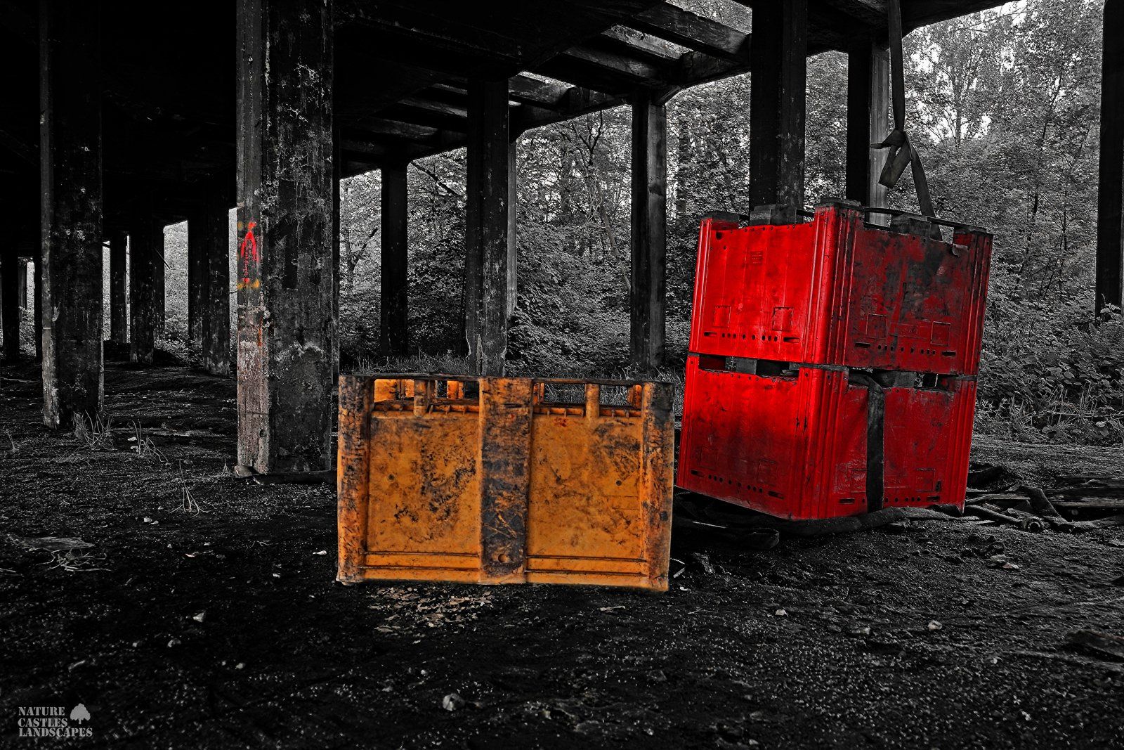 lost place color key boxes