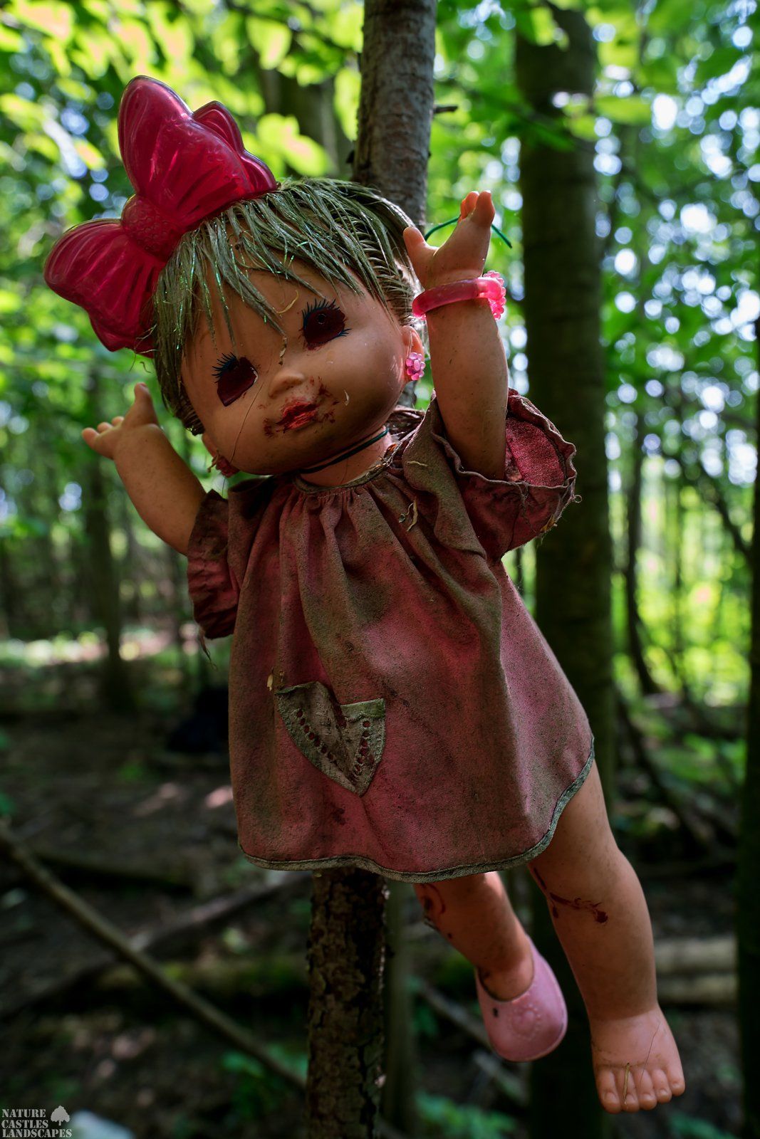 Picture gallery creepy dolls pink Petula