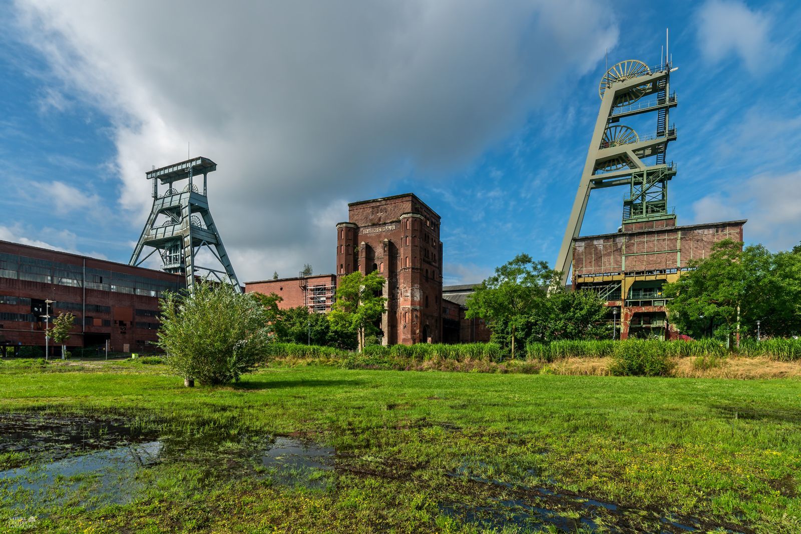 foerdertuerme nach einem regensommer in herten