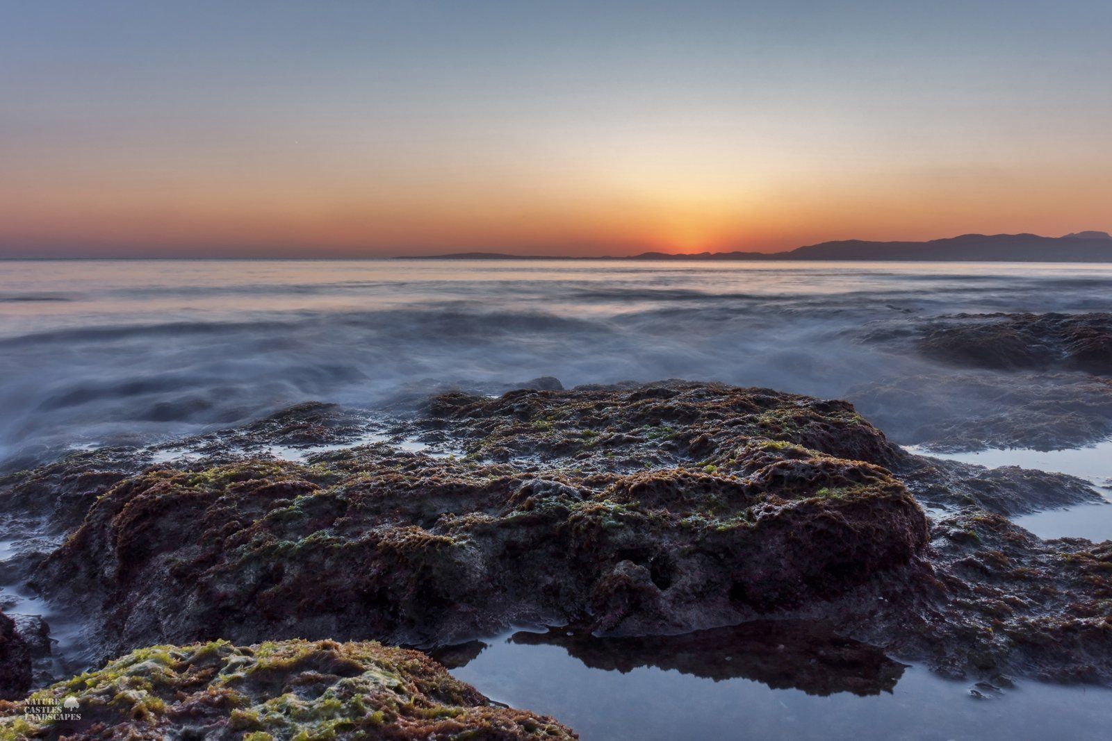 on the small beach in mallorca with neutral density filter picture 5