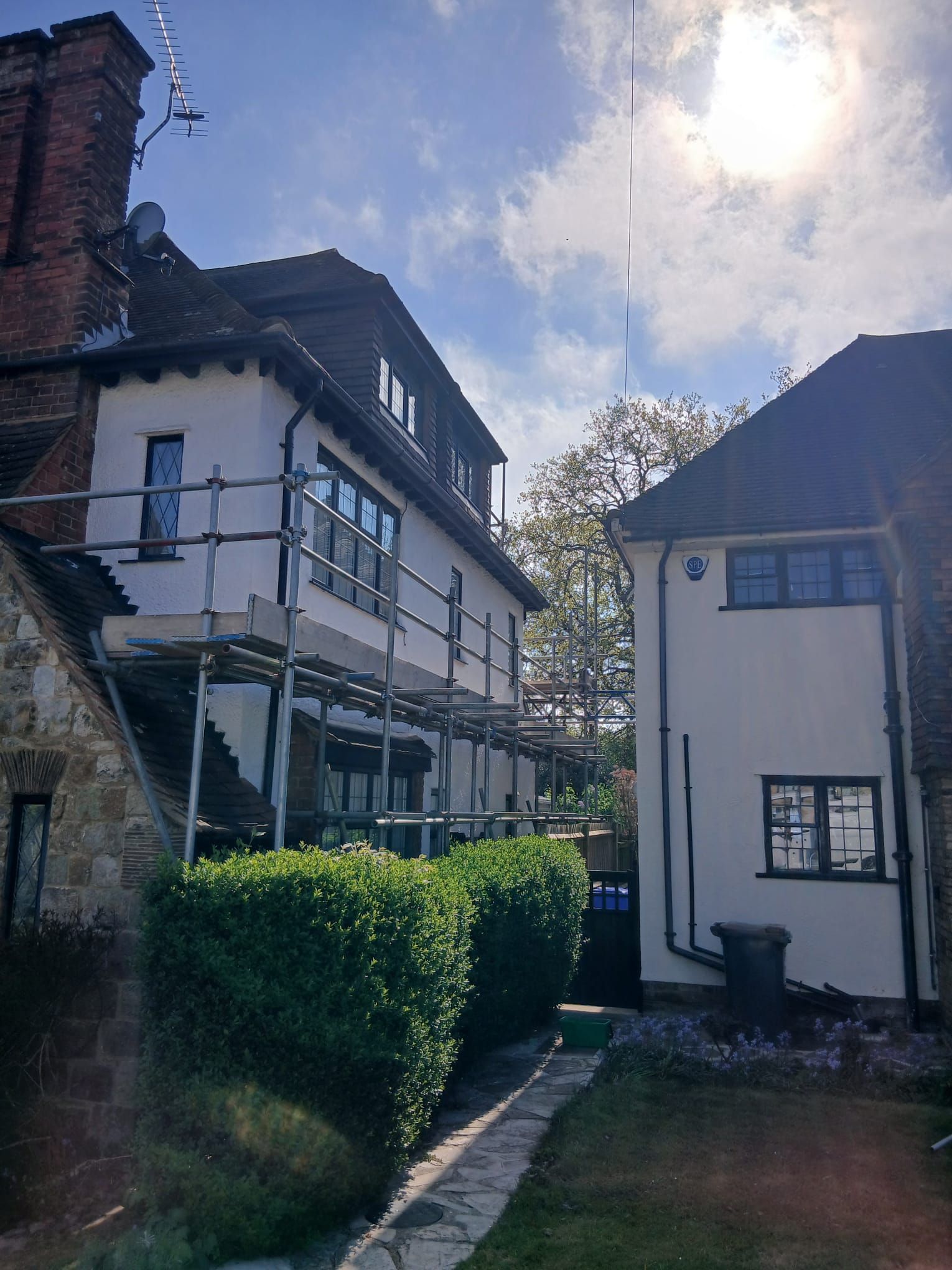 Scaffolding for roofing projects in Dorset providing safe working platforms