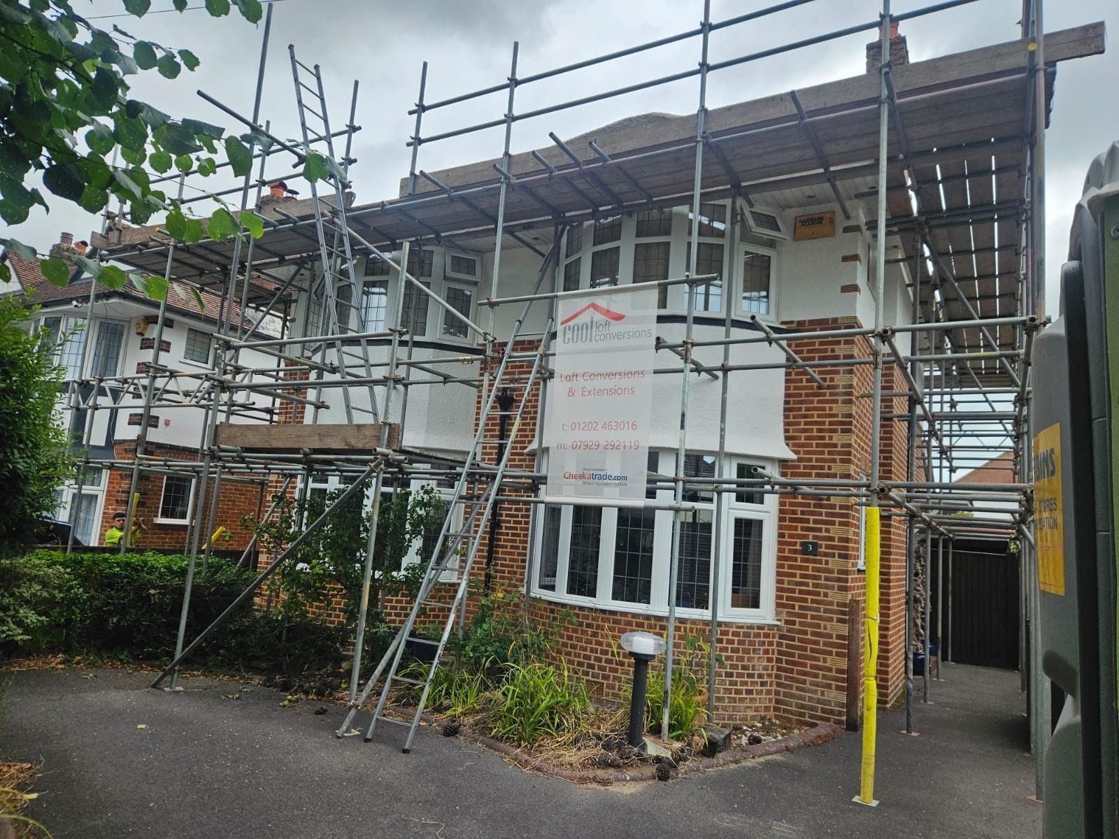 Our team to deconstruct this scaffolding