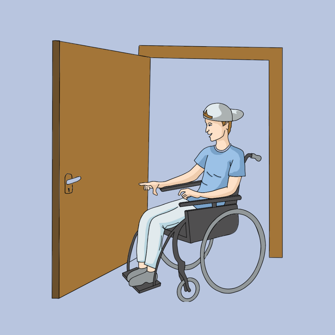 Ein junger Mann im Rollstuhl in einer geöffneten Tür.