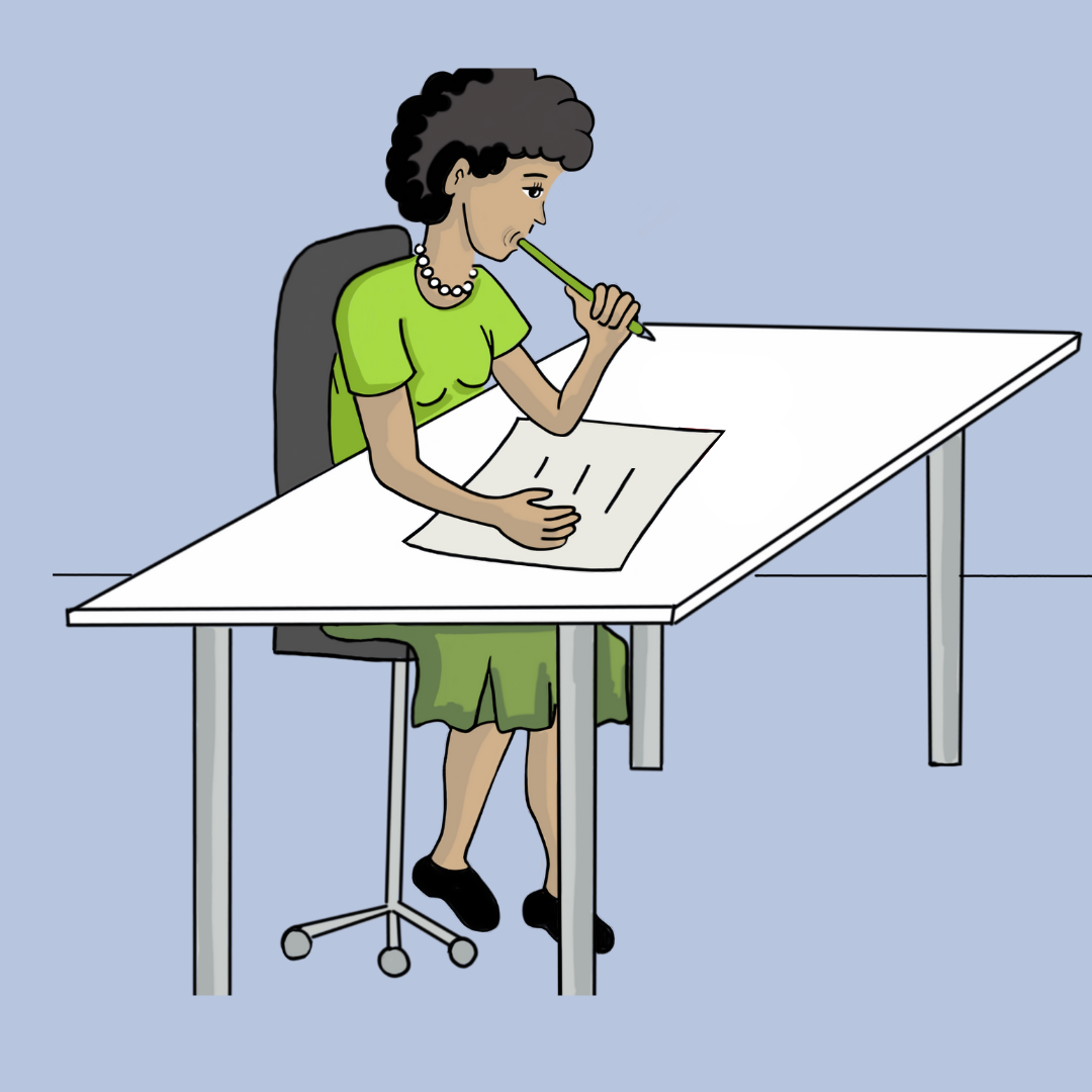Eine junge Frau sitzt an einem Tisch und schreibt.
