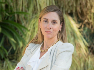 LOLA BAÑON CARREFOUR INTRAMA