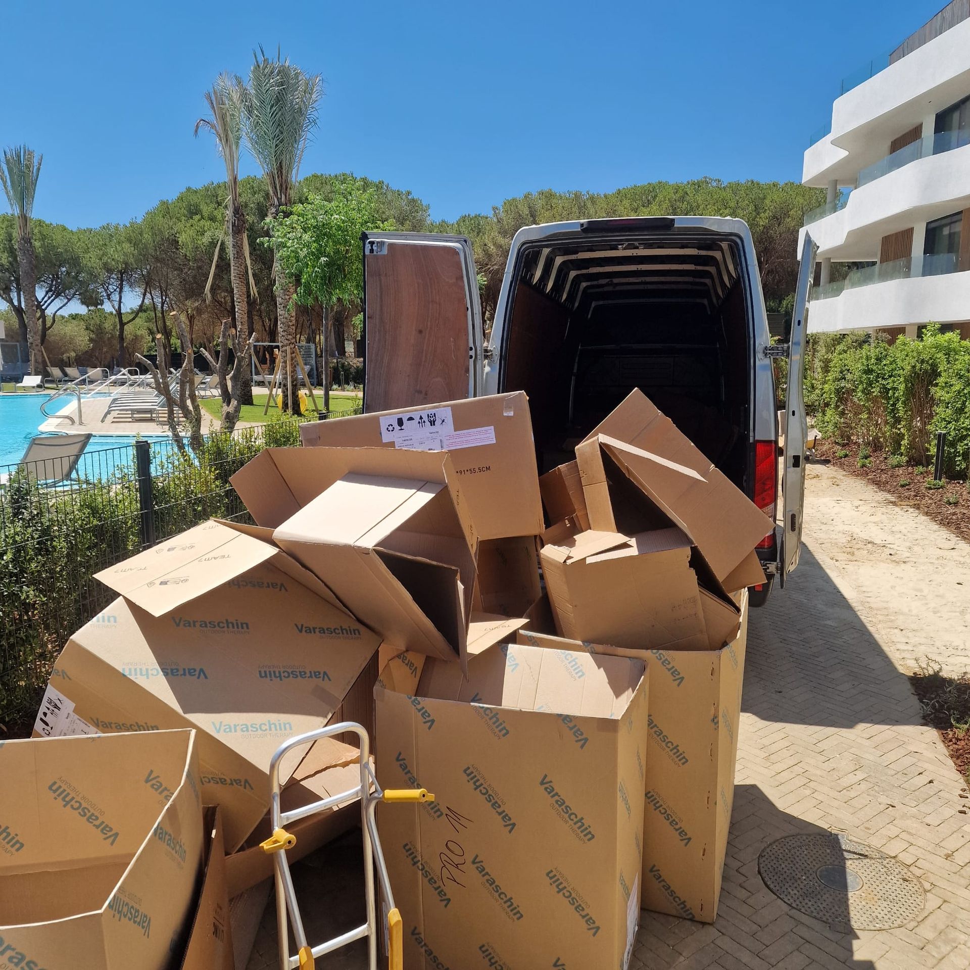 It is surprising how much was materials there are after we finish furniture installation in Village Verde, Sotogrande. But don't worry - we recycle over 95% of it.  No landfill!