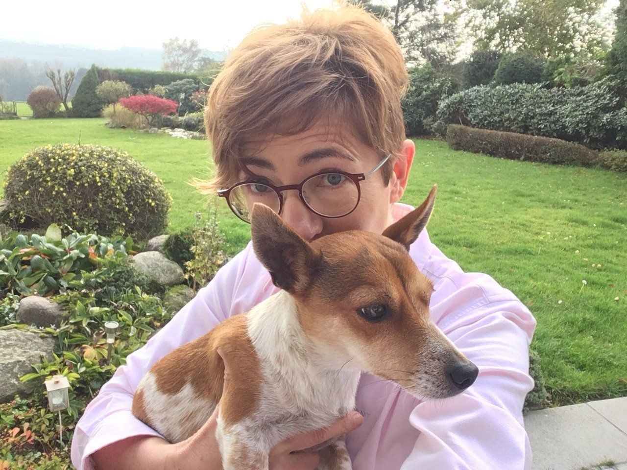 Dr. med. Ventur mit Co-Chefin Gesa Doc mit Hund