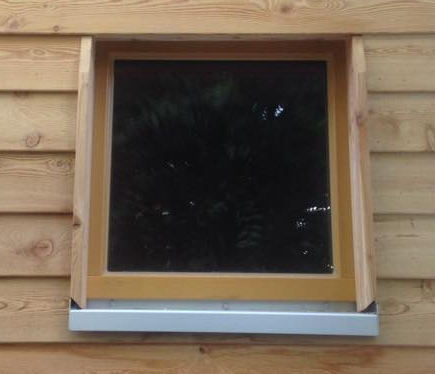 Holzfenster Lärche Fenster Haustür  Thomas Berger Zimmerei Tischlerei Oldenburg