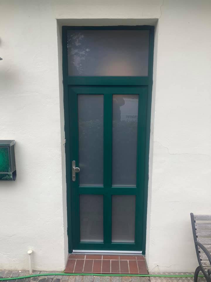 Kunststoff-Haustür Haustür aus Kunststoff,  Thomas Berger Zimmerei Tischlerei Oldenburg