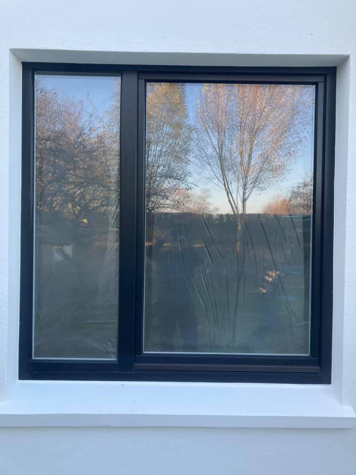 Holzfenster - ebenholz lasiert Holzfenster-Tischlerei-Oldenburg-Thomas-Berger