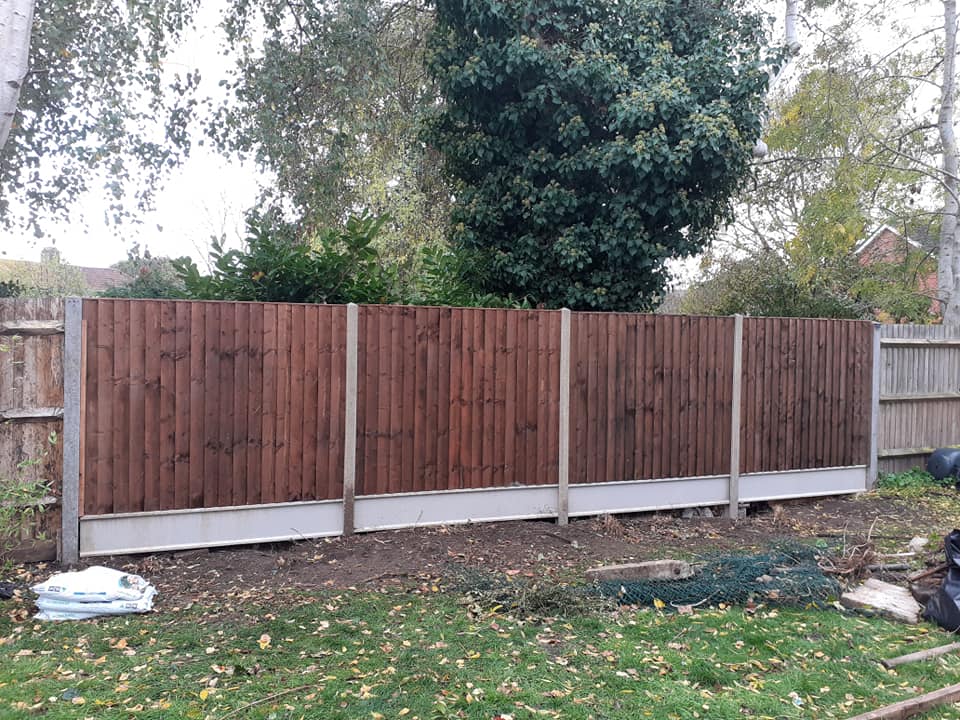 Fencing Contractor