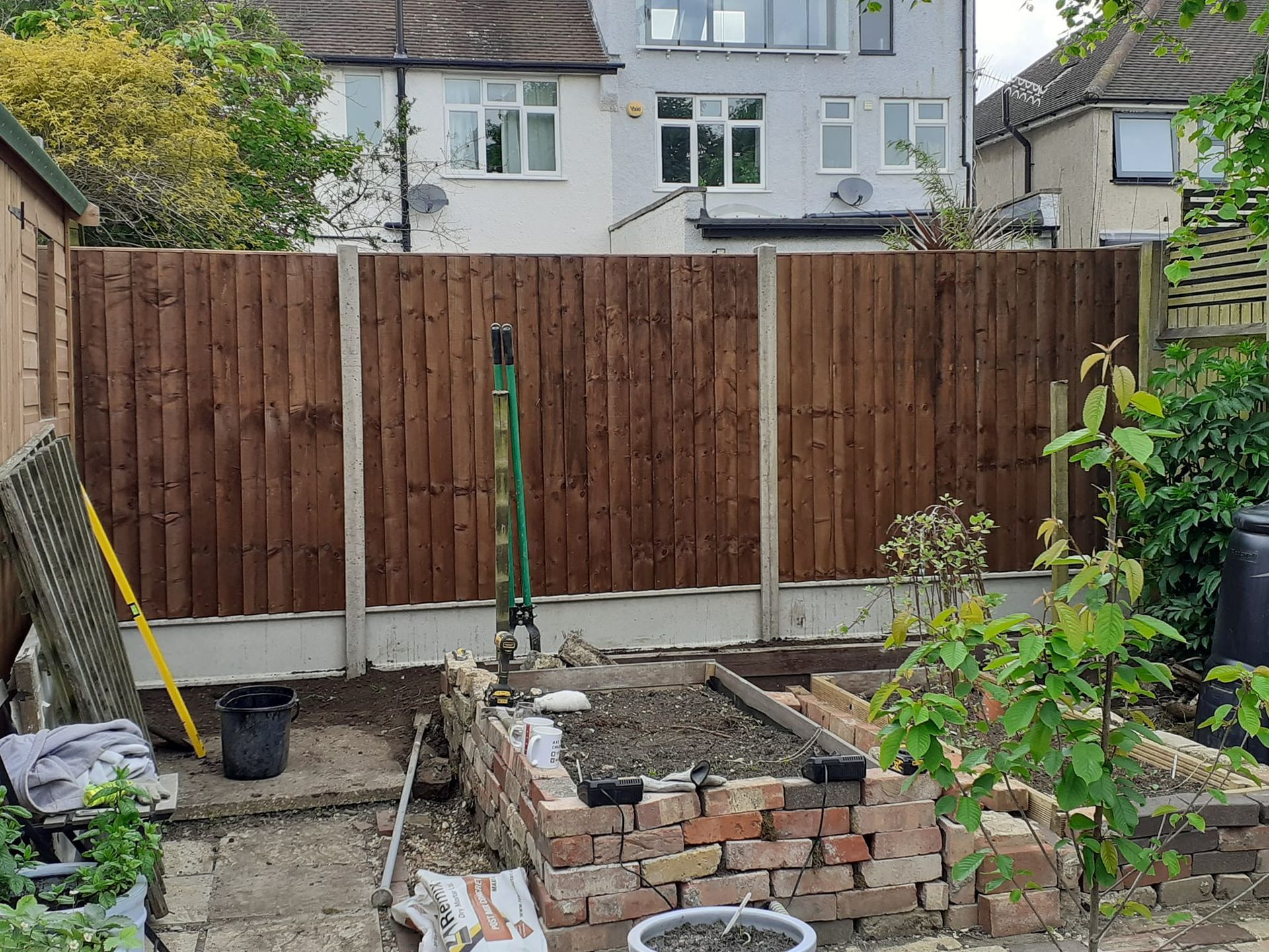 Fencing Contractors Near Me