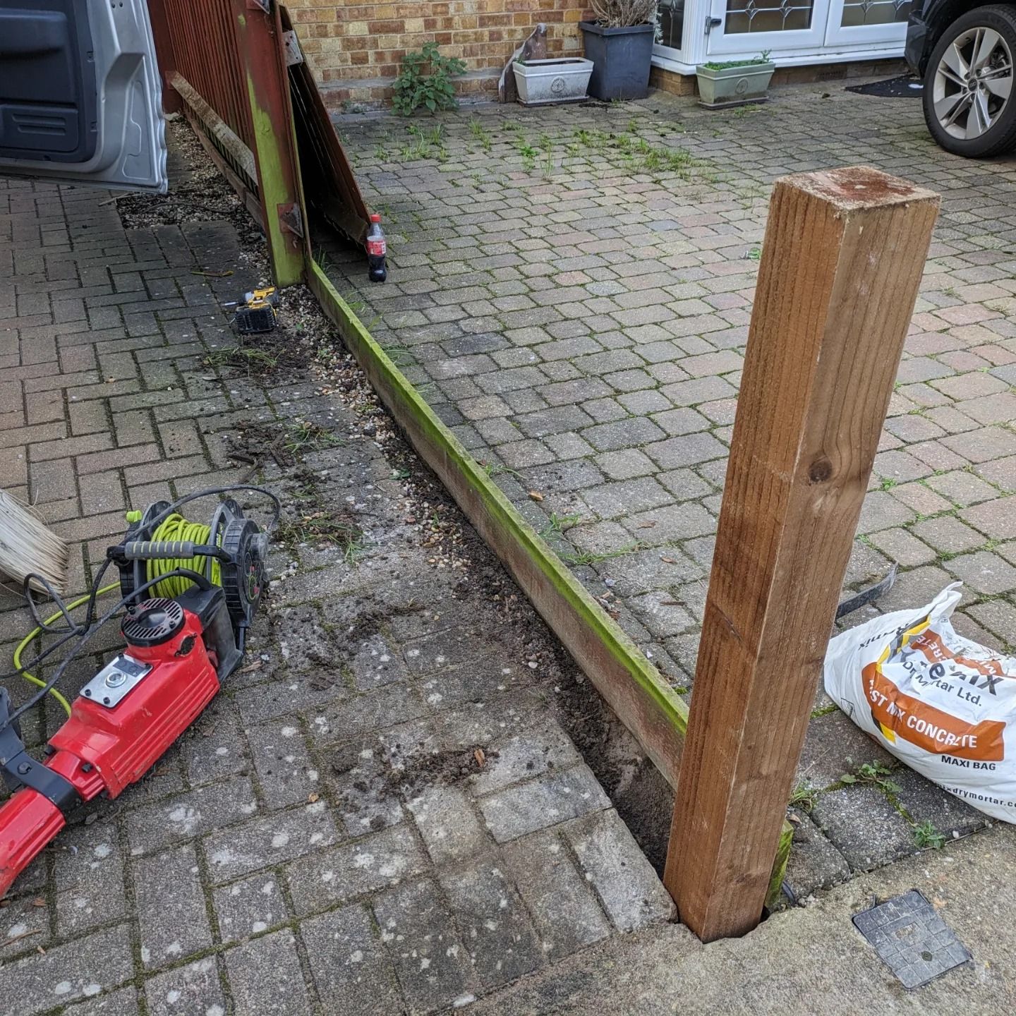 Fence Post Repair