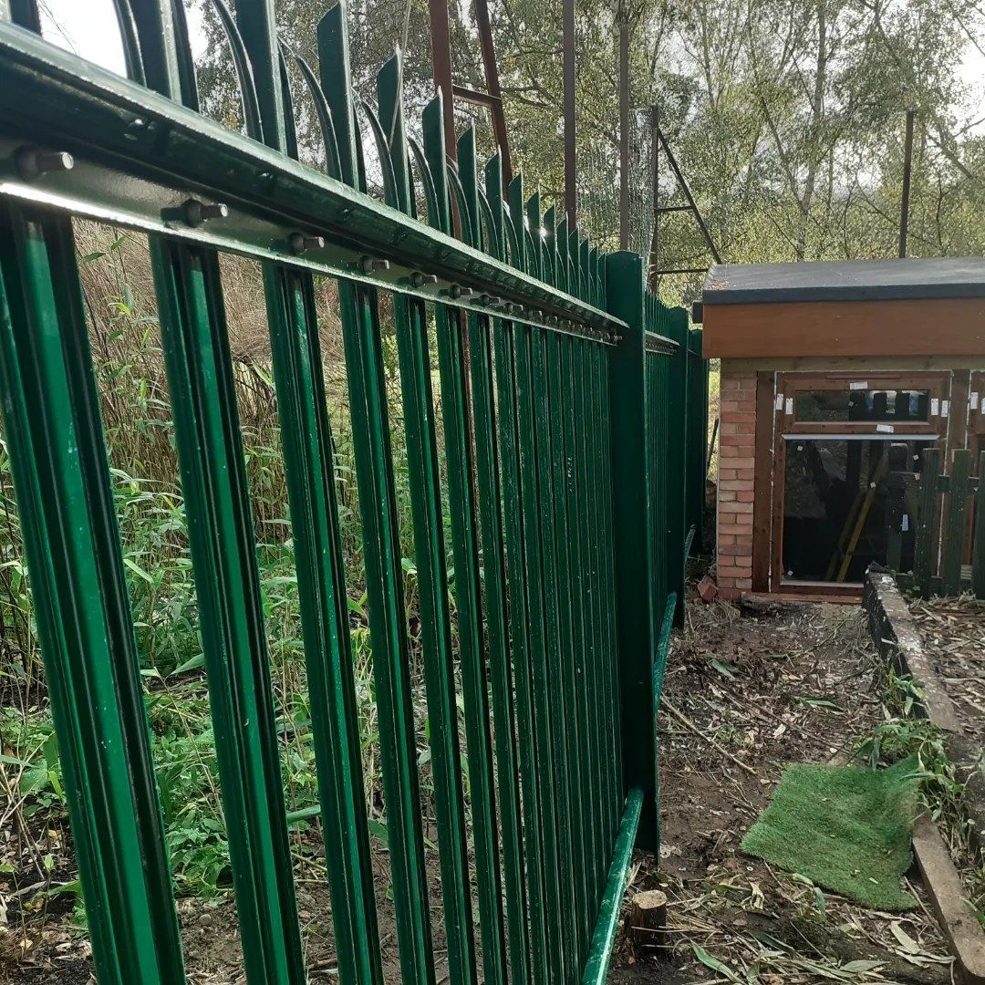 Palisade Installation London