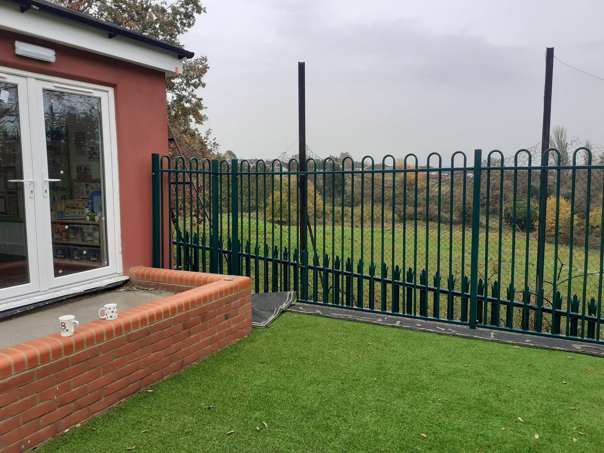 Bow Top Fencing Services In London