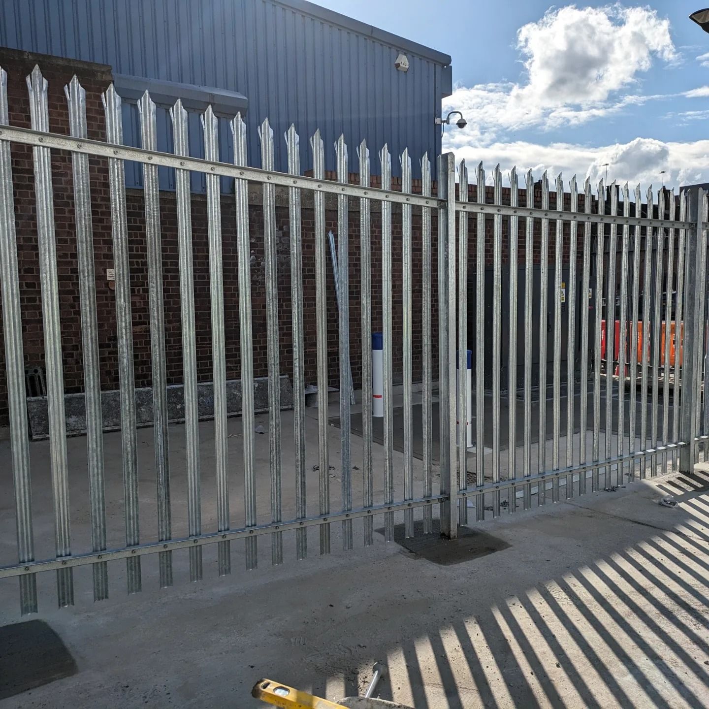 Security Fencing Contractors London