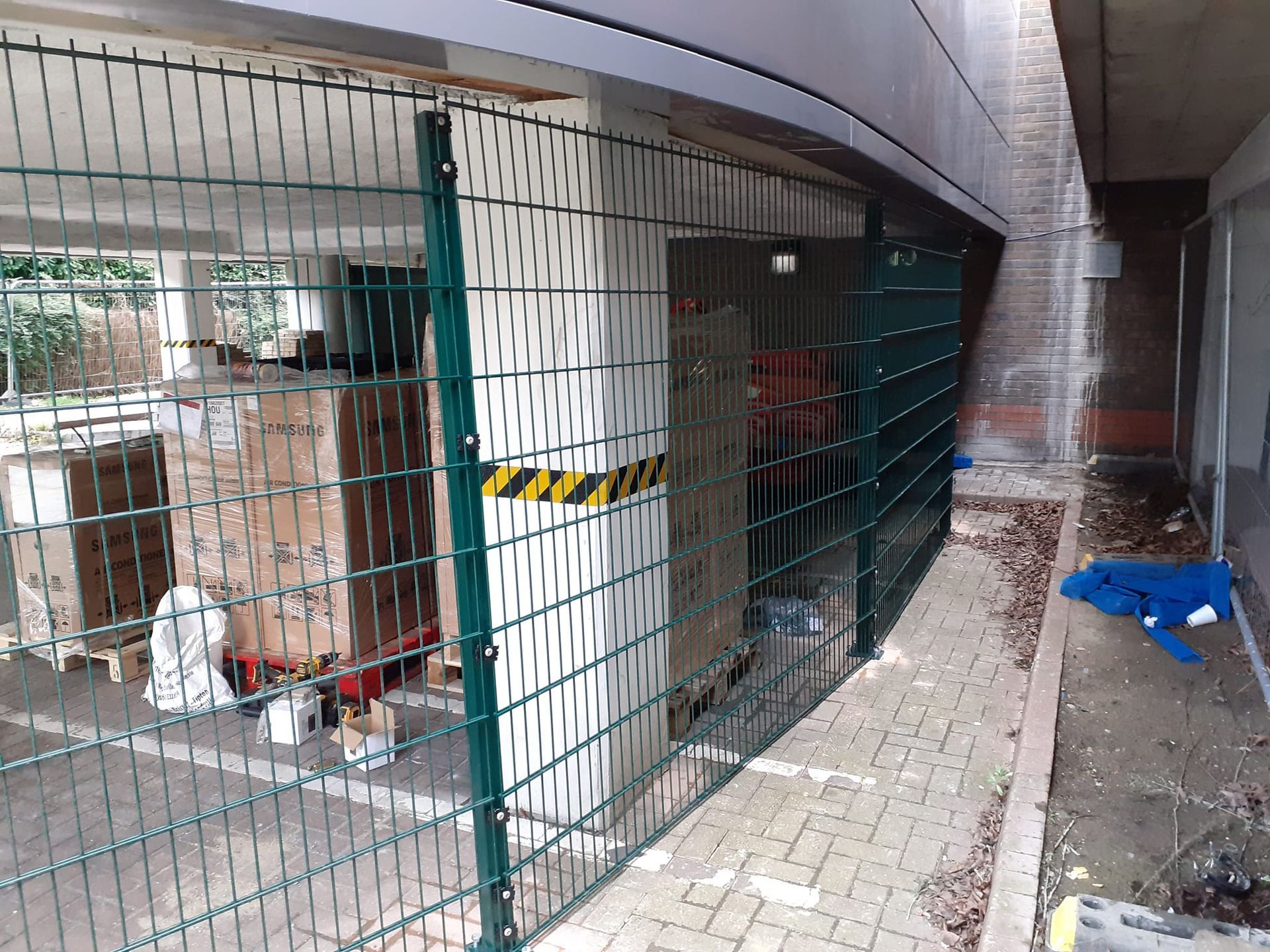 Security Fencing Contractors London